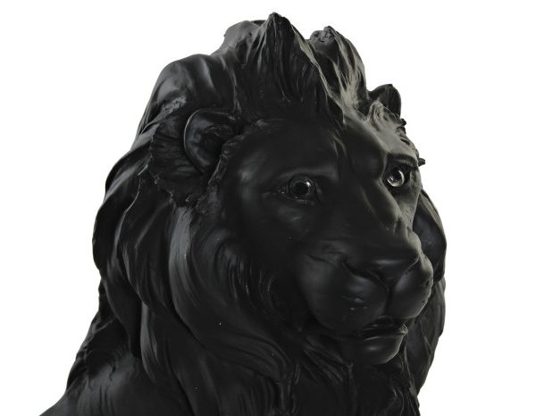 stalo-dekoracija-lion black
